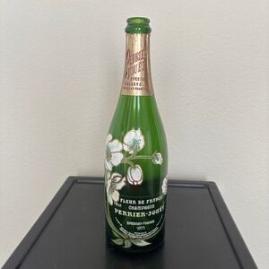 Perrier-Jouet Champagne Bottle Fleur De France Epernay 1971 Vintage Flowers